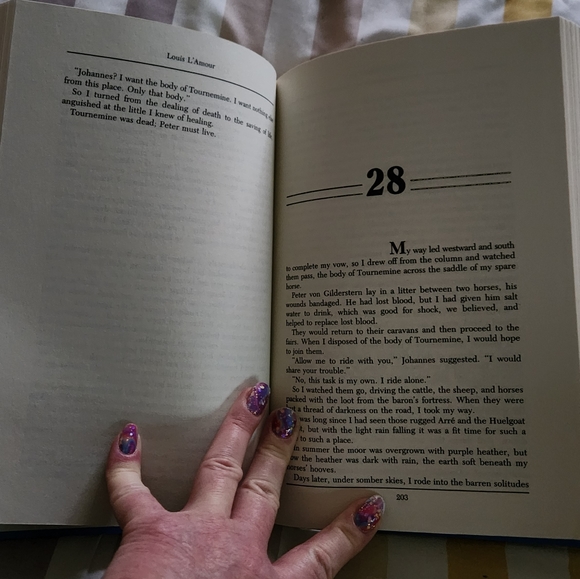 The Walking Drum by Louis L'Amour Hardcover Book - Picture 2 of 3